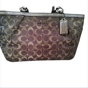 Coach Gallery Signature Tote / Purse #17676 Shimmery Silver Gray